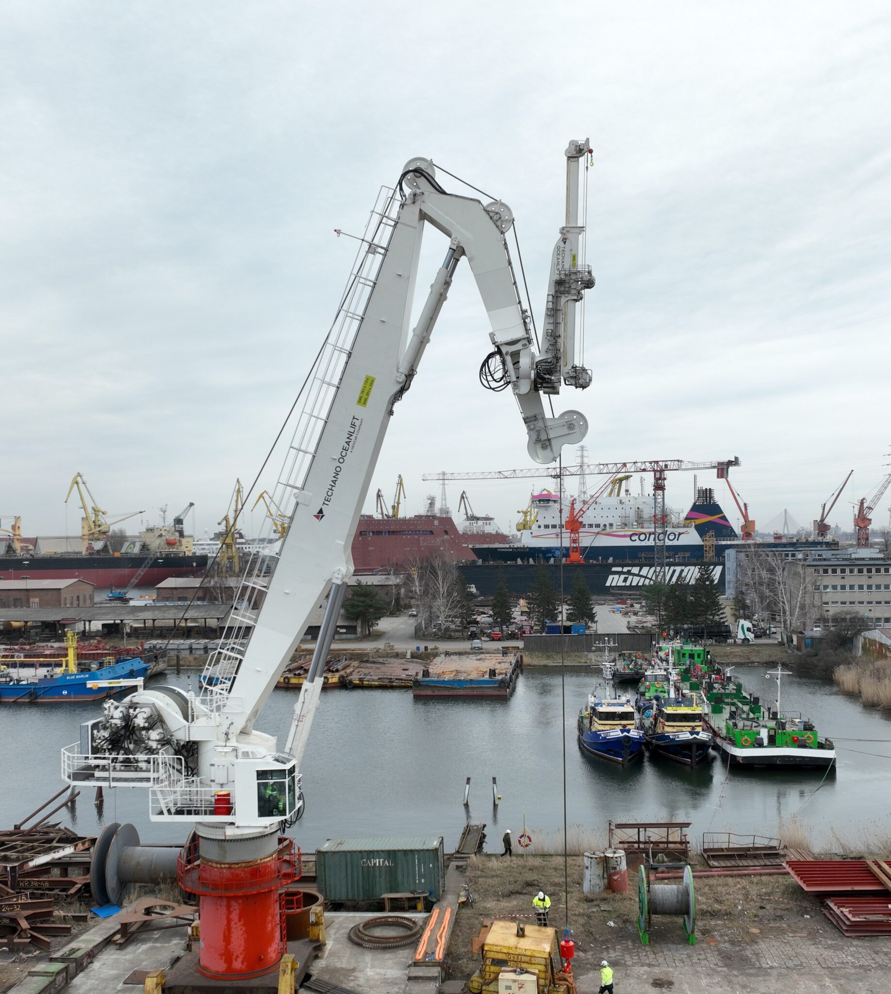 techano-oceanlift-equipment-to-aquaculture-renewable-and-offshore